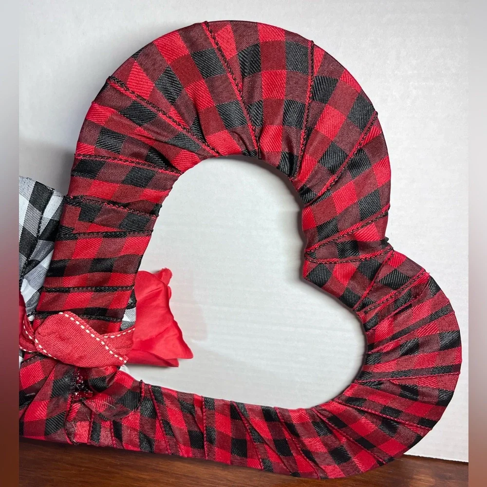 Large 24” Gingham Ribbon Wrapped Double Heart Wreath Decor Lumberjack